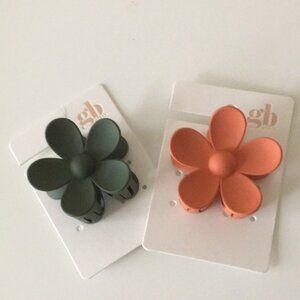 GB Gianni Bini Flower Hair Clips
